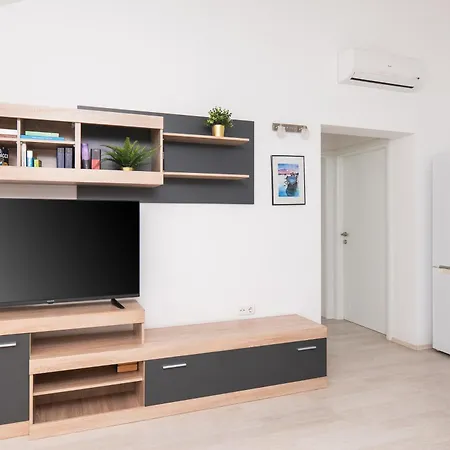 Mario Apartman