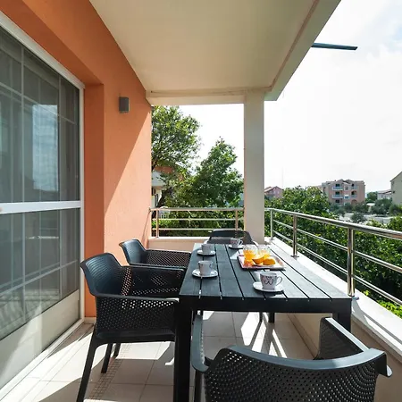 Apartment Mario Srima